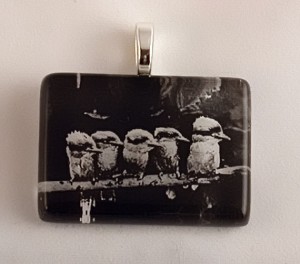 Baby birds fused glass pendant