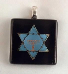 Collectible David star fused glass pedant