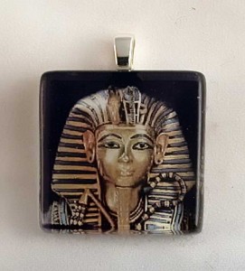 King Tut, Fused glass pendant